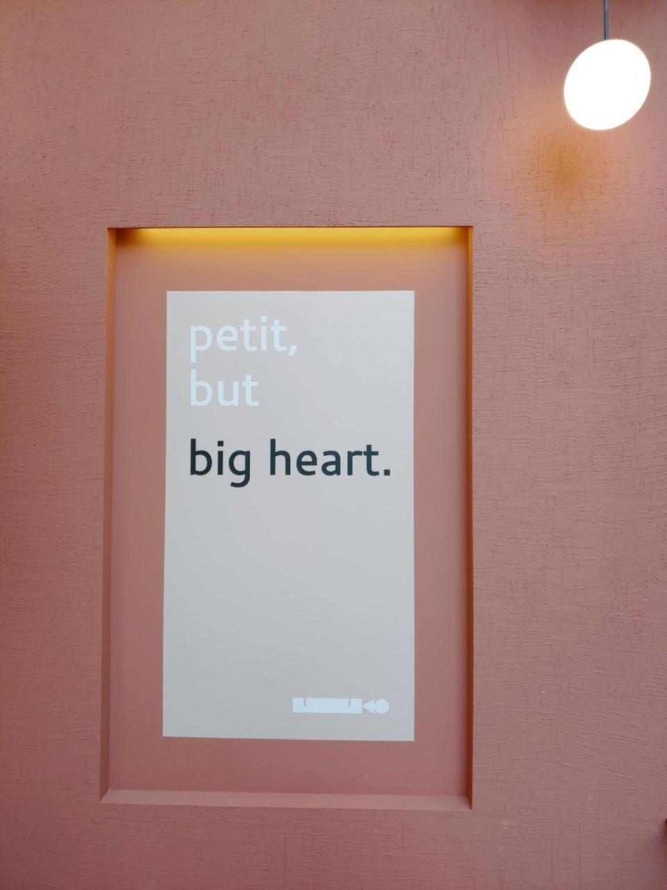 Tong Tong Petit Hotel سيول المظهر الخارجي الصورة